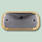 Dekorativt rektangulært metalemblem med guldkant