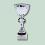 Sølv pokal med hvid marmorsokkel