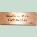 Navneskilt med tekst 'Clemmensen Nr. 10'.