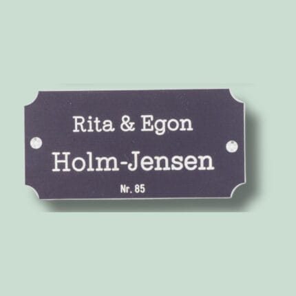 Navneskilt med Holm-Jensen, nr. 85.
