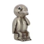 Metalfigur af fugl med store øjne