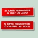 Livredningsveste: 24 voksne, 10 børn, skilt