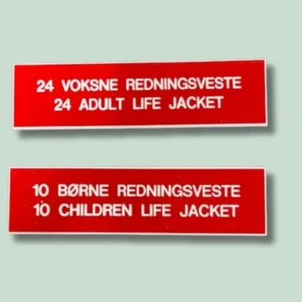 Livredningsveste: 24 voksne, 10 børn, skilt