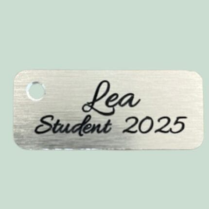 Navneskilt med tekst: Lea, Student 2025