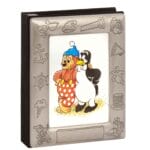 Bamse og pingvin venskab illustration på metalramme