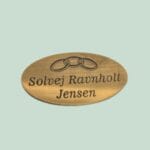Navneskilt Mellem oval - Plastik